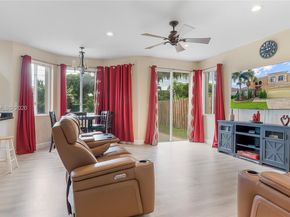 1884 SE 19th St, Homestead FL 33035