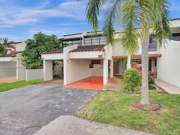 6483 Racquet Club Dr 22, Lauderhill FL 33319