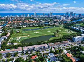 1527 Mayo St, Hollywood FL 33020