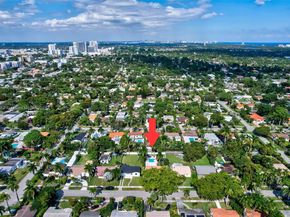 1527 Mayo St, Hollywood FL 33020