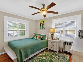 1527 Mayo St, Hollywood FL 33020