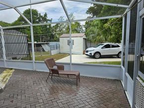 10834 NW 156 Te, Miami FL 33157