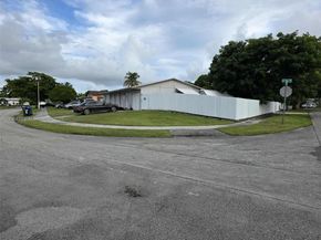 10834 NW 156 Te, Miami FL 33157