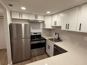 5845 Washington St 65, Hollywood FL 33023