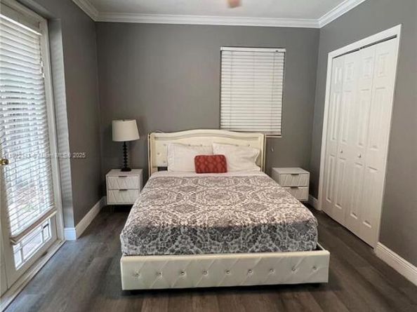 1401 NE 14th Ct, Fort Lauderdale FL 33304