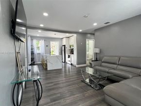 1401 NE 14th Ct, Fort Lauderdale FL 33304