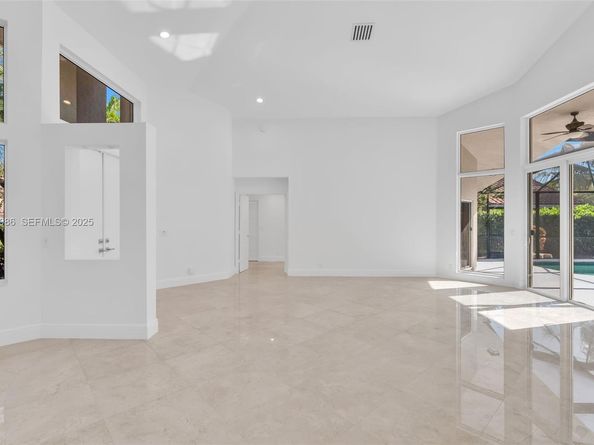 1003 Trailmore Ln, Weston FL 33326