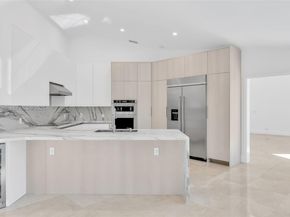 1003 Trailmore Ln, Weston FL 33326