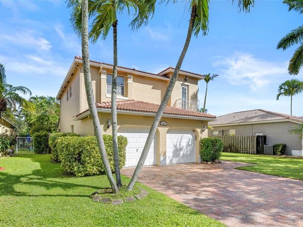 4401 NW 41st Pl, Coconut Creek FL 33073