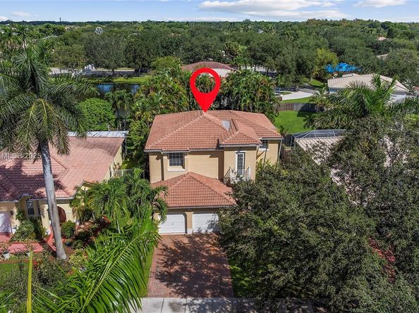 4401 NW 41st Pl, Coconut Creek FL 33073