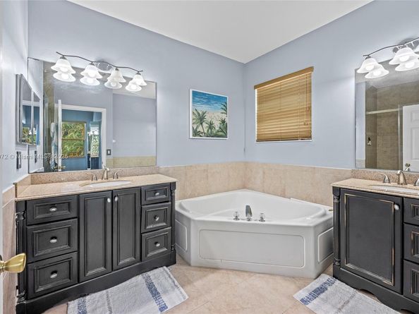 4401 NW 41st Pl, Coconut Creek FL 33073