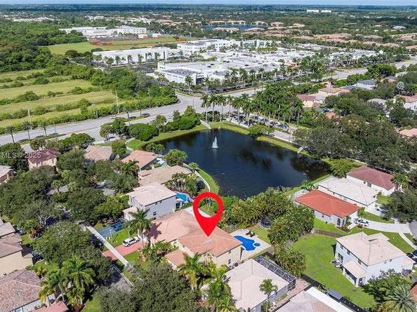 4401 NW 41st Pl, Coconut Creek FL 33073