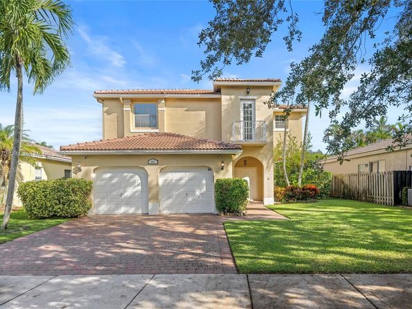 4401 NW 41st Pl, Coconut Creek FL 33073