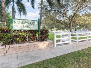 12152 SW 49th Ct, Cooper City FL 33330