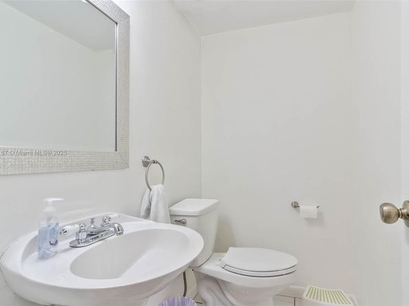 12152 SW 49th Ct, Cooper City FL 33330