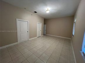 8455 NW 169th Ter, Miami Lakes FL 33016