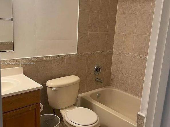 11156 W Sample Rd 56, Coral Springs FL 33065