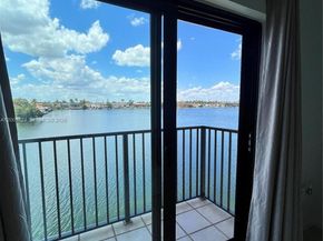 5580 W 26th Ct 204, Hialeah FL 33016