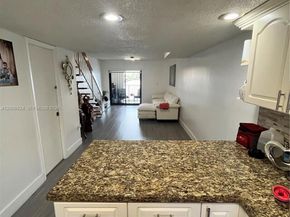 5580 W 26th Ct 204, Hialeah FL 33016