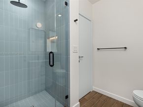 266 NW 42nd St, Miami FL 33127