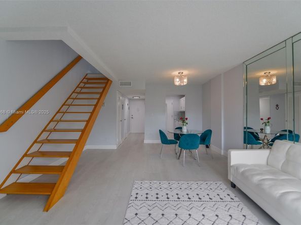 17800 Atlantic Blvd PH9, Sunny Isles Beach FL 33160