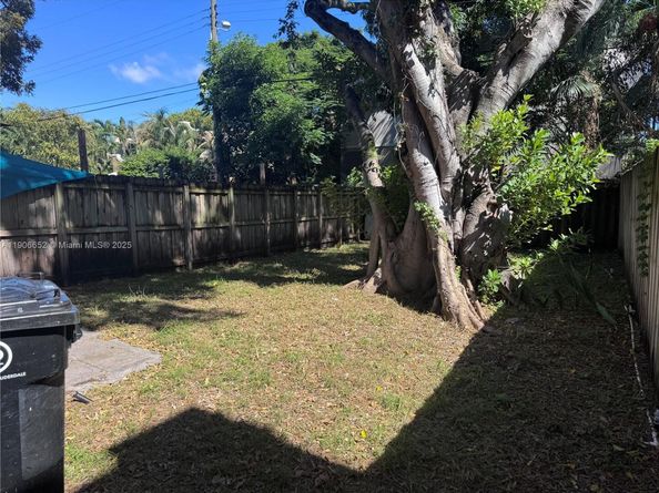 634 NW 2nd Ave, Fort Lauderdale FL 33311