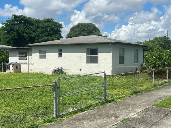 3100 NW 70th St, Miami FL 33147