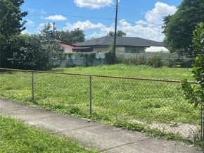 3100 NW 70th St, Miami FL 33147
