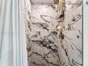 2020 De Soto Dr, Miramar FL 33023