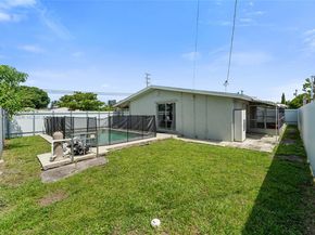 2020 De Soto Dr, Miramar FL 33023