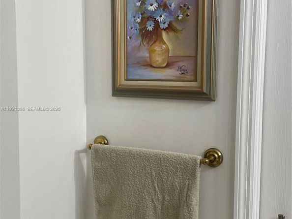 Undisclosed Address #A11921336, Pembroke Pines FL 33025