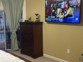 Undisclosed Address #A11921336, Pembroke Pines FL 33025