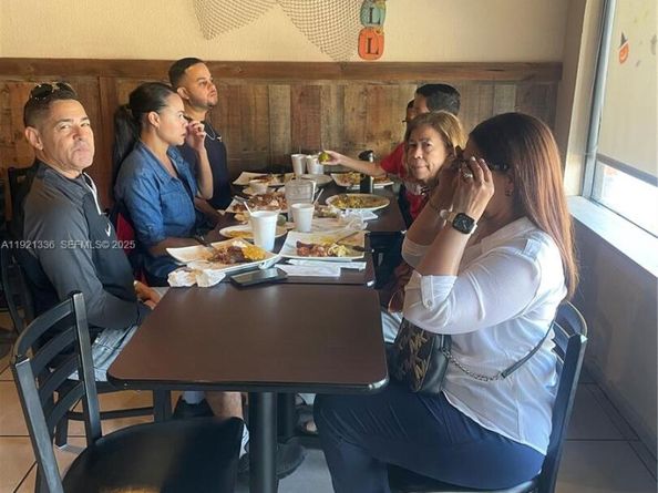 Undisclosed Address #A11921336, Pembroke Pines FL 33025