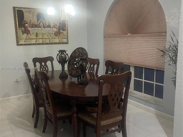 Undisclosed Address #A11921336, Pembroke Pines FL 33025