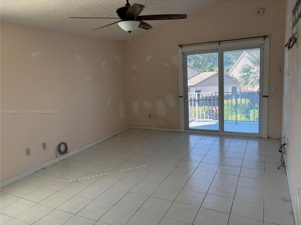 4314 SW 148th Ct, Miami FL 33185