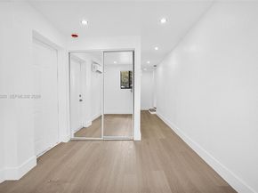 1830 NW 135th St, Miami FL 33167