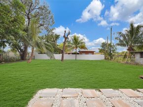 1830 NW 135th St, Miami FL 33167