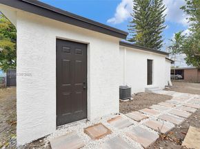 1830 NW 135th St, Miami FL 33167
