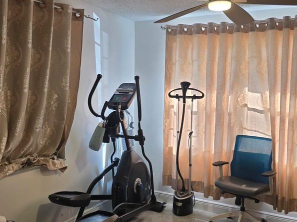 565 NW 54th St, Boca Raton FL 33487