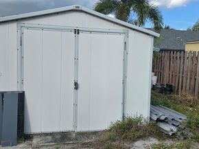 565 NW 54th St, Boca Raton FL 33487