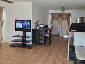 565 NW 54th St, Boca Raton FL 33487