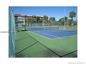 1001 Three Islands Blvd 31, Hallandale Beach FL 33009