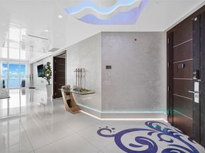 2711 S Ocean Drive 3704, Hollywood FL 33019