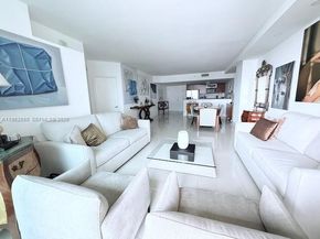 9066 SW 73rd Ct 1105, Miami FL 33156