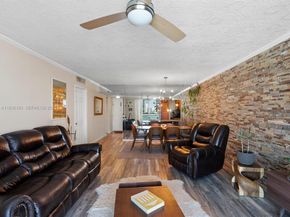 437 NE Golden Isles Dr 9H, Hallandale Beach FL 33009