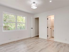 1921 NE 158th St, North Miami Beach FL 33162