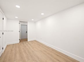 4871 SW 20th St, Fort Lauderdale FL 33317
