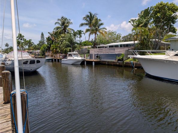 2606 Gulfstream Ln, Fort Lauderdale FL 33312