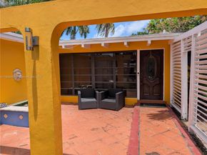 2606 Gulfstream Ln, Fort Lauderdale FL 33312