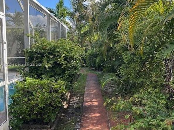4700 Taft St, Hollywood FL 33021